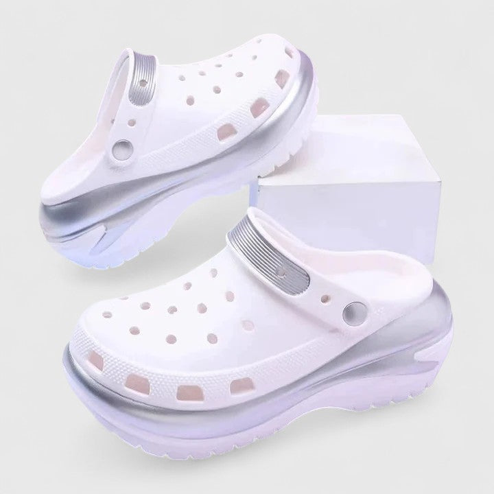 White / 43 EU