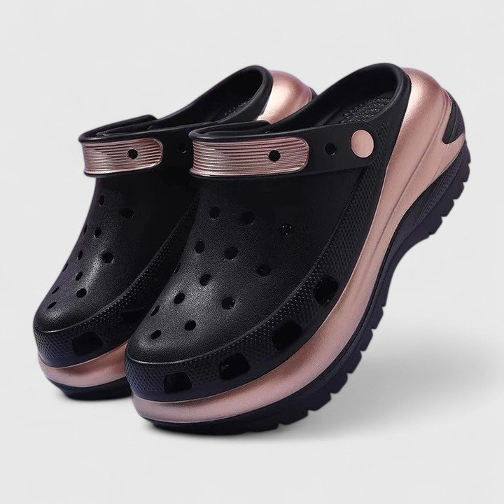 Black / 43 EU
