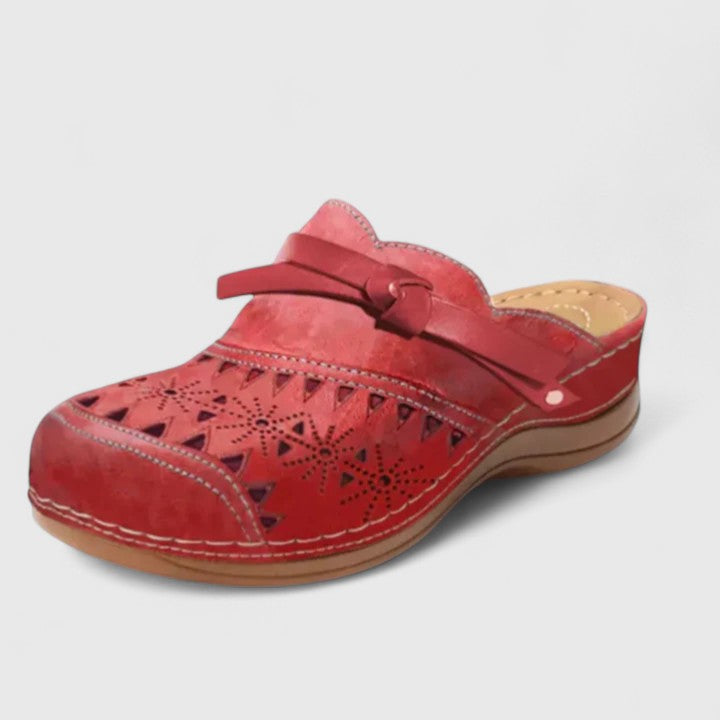 Red / 43 EU