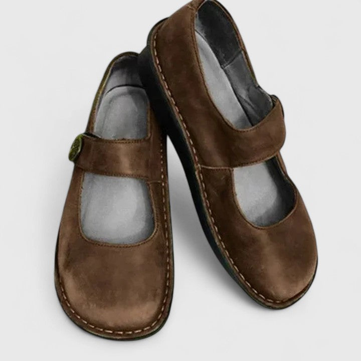 Brown / 42 EU