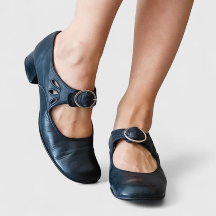 Navy Blue / 43 EU