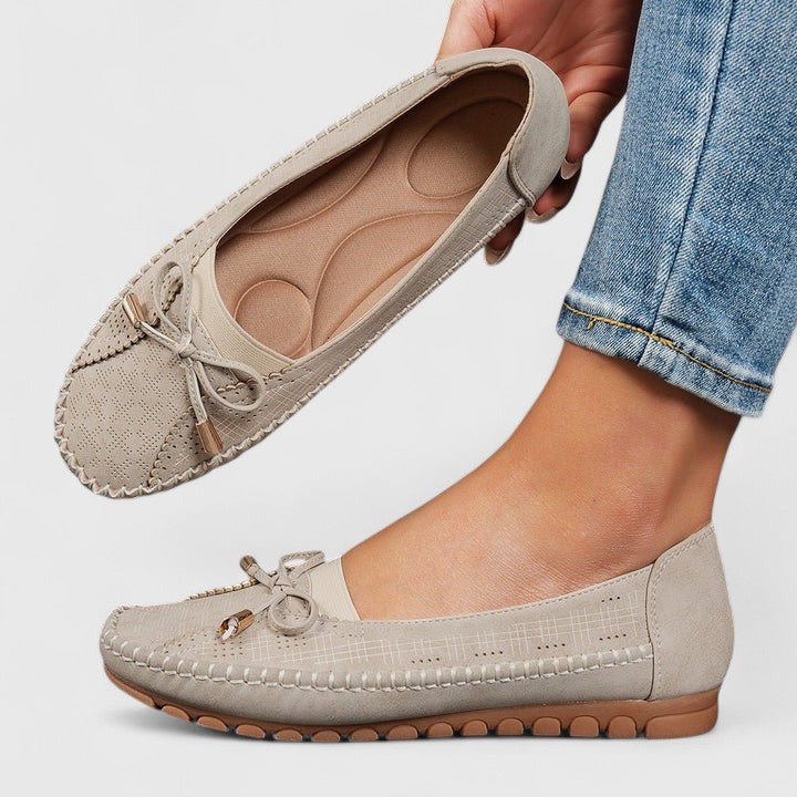Beige / 42 EU
